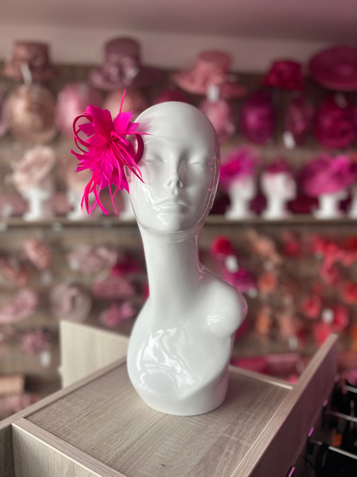 SMALL FUCHSIA FASCINATOR CLIP WITH FEATHERS &amp; SATIN LOOPS-Fascinators Direct