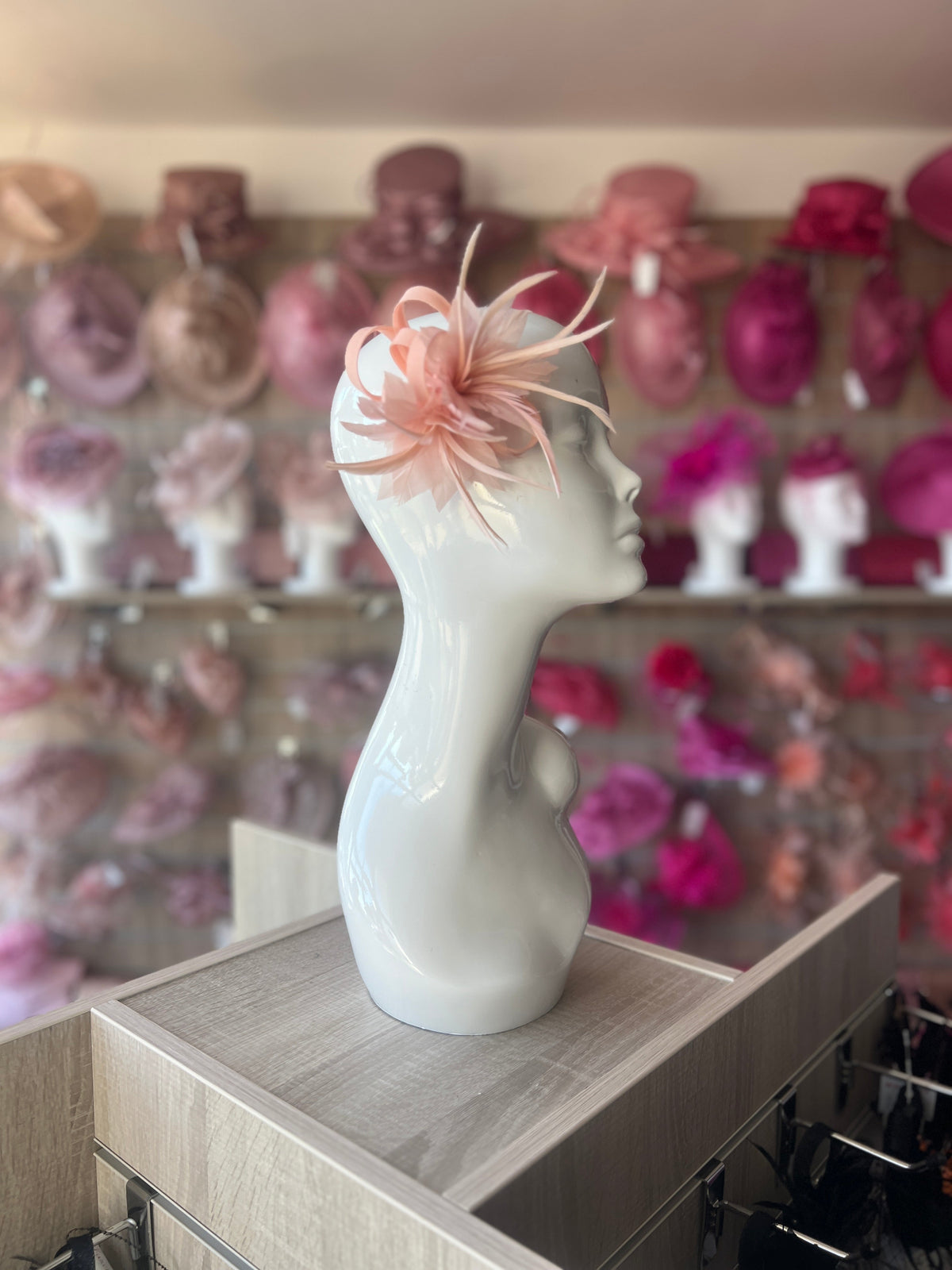 SMALL NUDE/ PINK FASCINATOR CLIP WITH FEATHERS &amp; SATIN LOOPS-Fascinators Direct