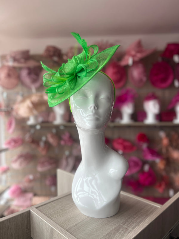 SPRING GREEN FASCINATOR WITH RUCHED SINAMAY & LOOPS