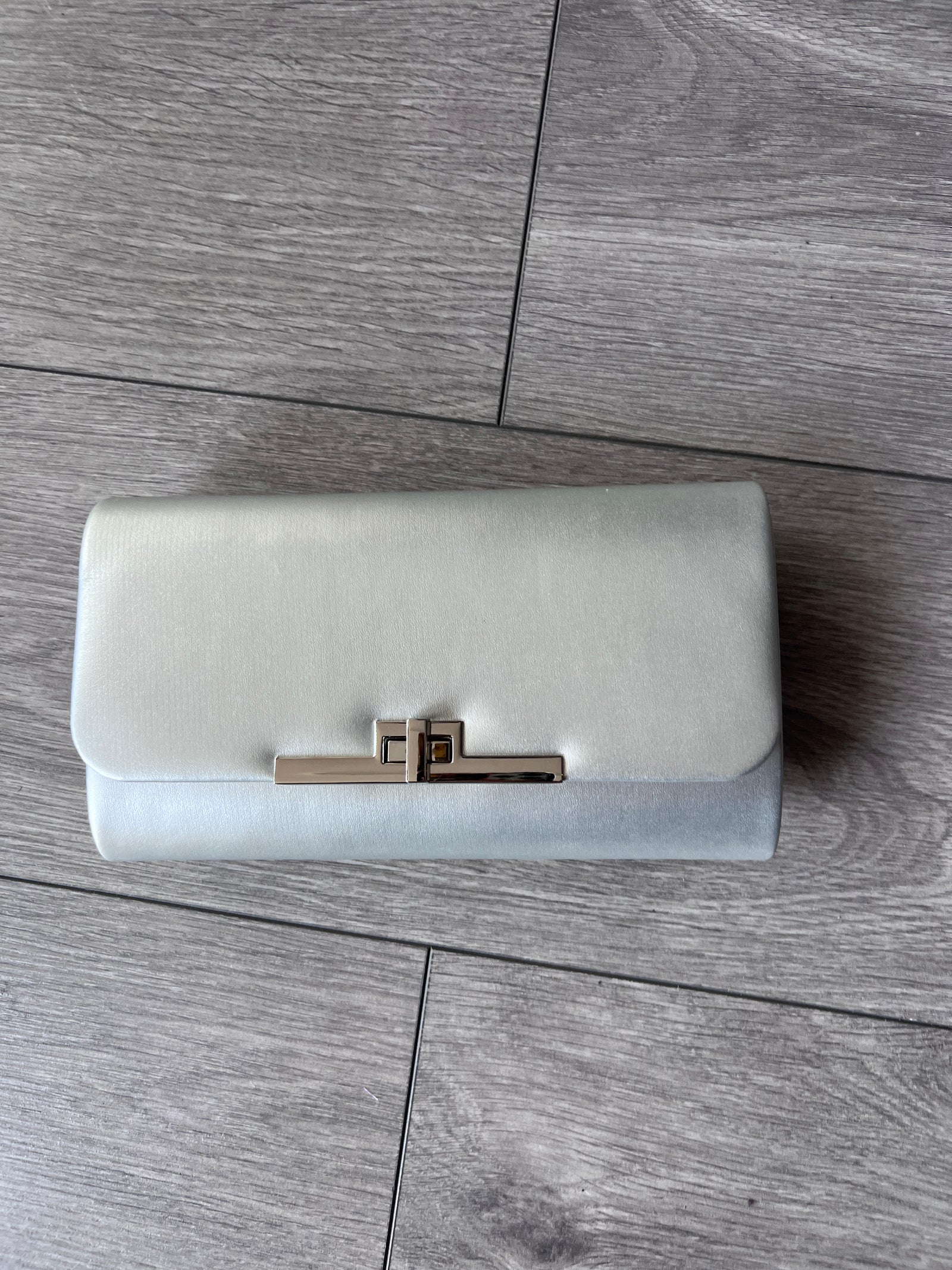 Silver Clutch Bag With Silver Turn Lock-Fascinators Direct