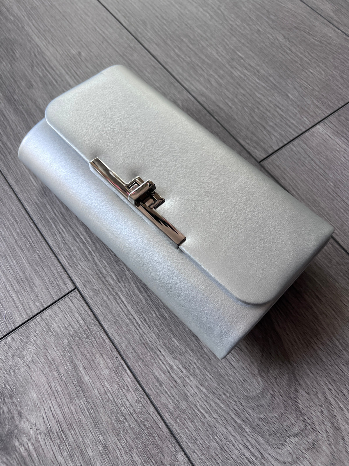 Silver Clutch Bag With Silver Turn Lock-Fascinators Direct