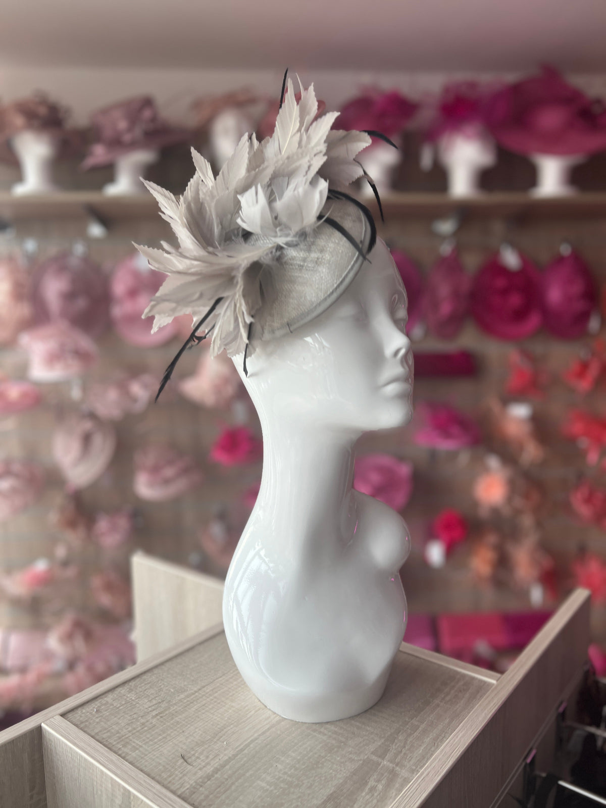 Silver Disc Fascinator With Bendable Feather-Fascinators Direct