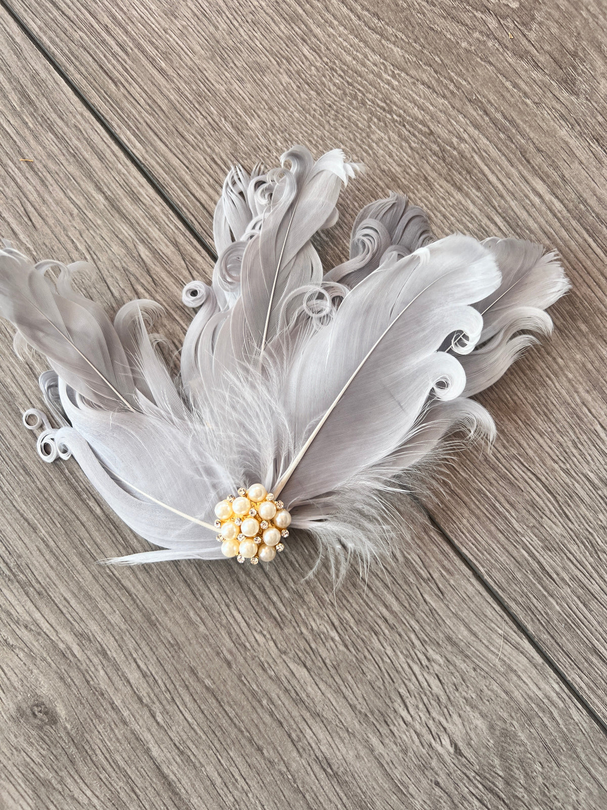Silver Fascinator Clip with Vintage Feathers &amp; Pearls-Fascinators Direct