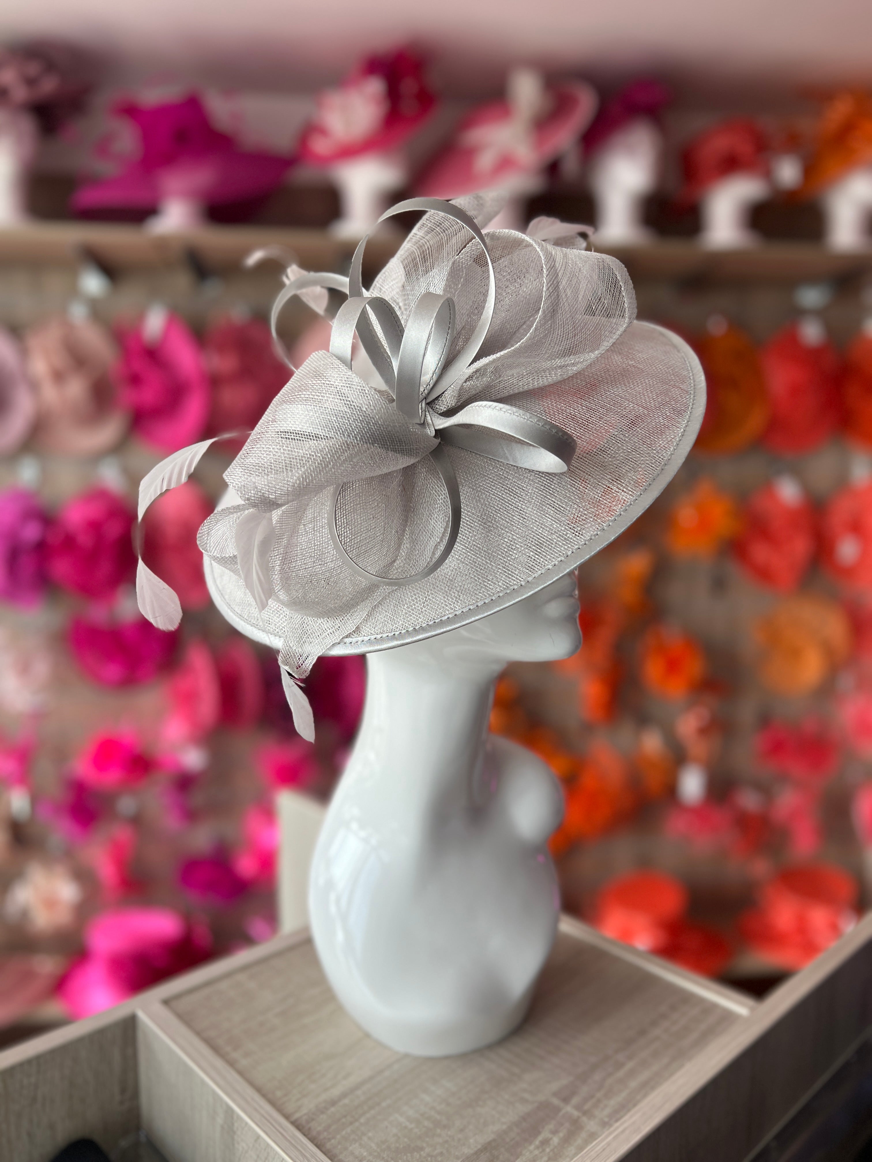 Grey Fascinator Saucer Hats And Fascinators Fascinators Weddings