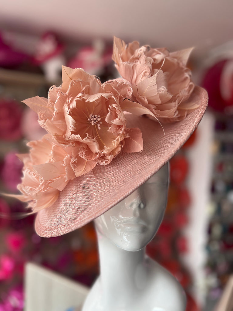 Blush Pink Floral Fascinator on Beige Sinamay Base Large Cream & Light Peach Rose Flower Feather Sinamay Hat  main image 3