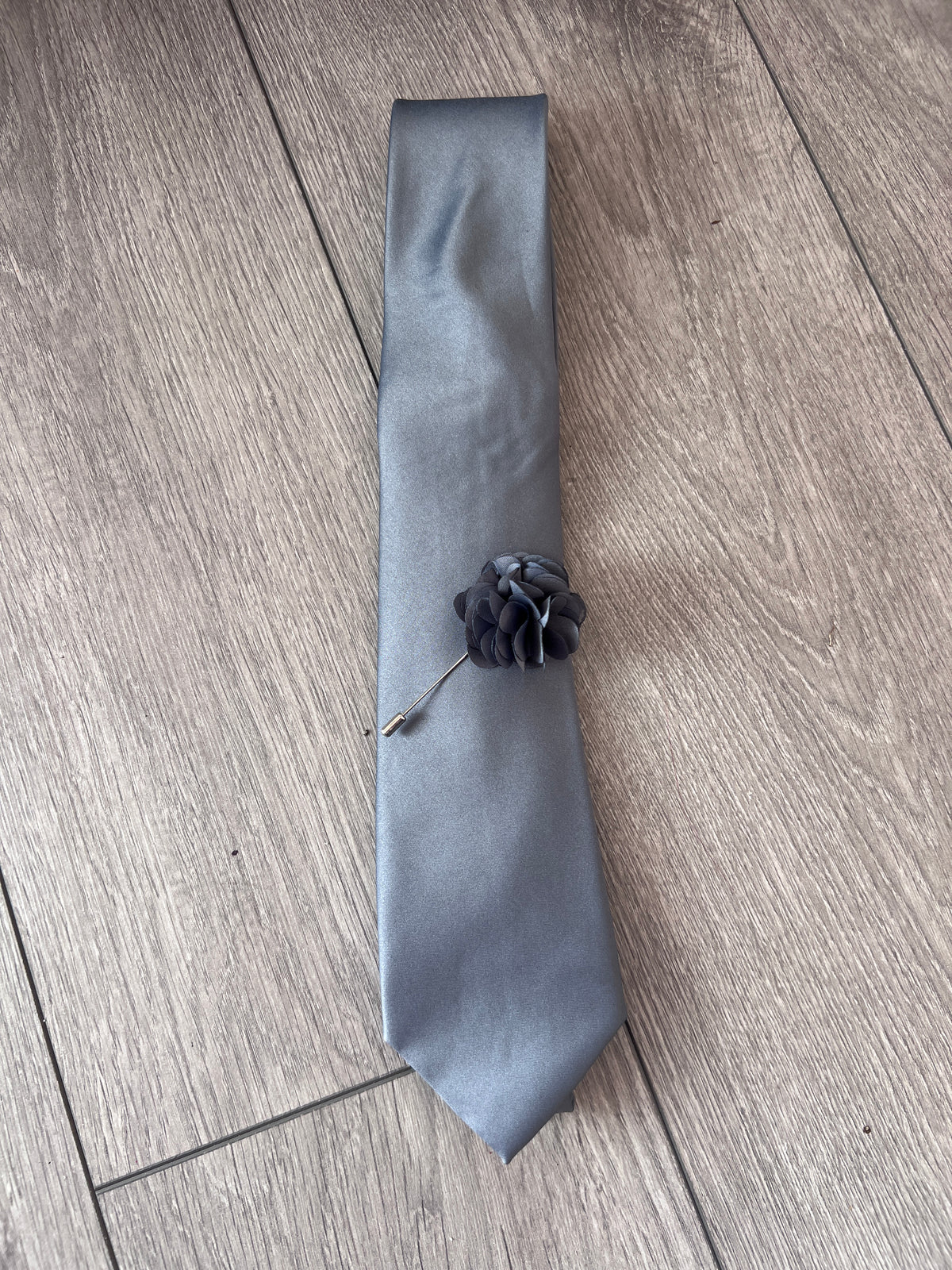 Slate Men’s Classic Tie &amp; Pin-Fascinators Direct