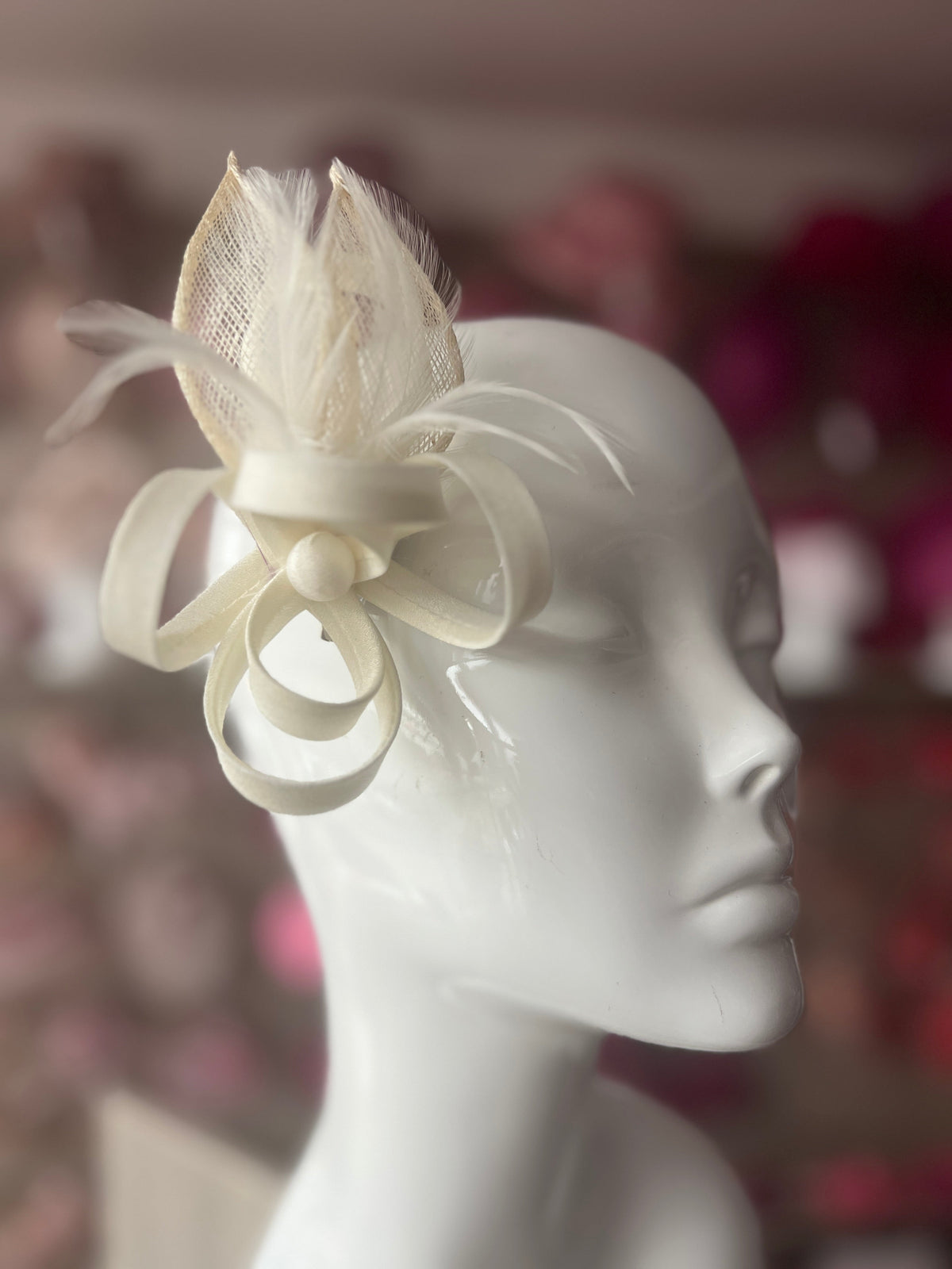 Small Ivory Fascinator Clip with Feathers &amp; Satin Loops-Fascinators Direct