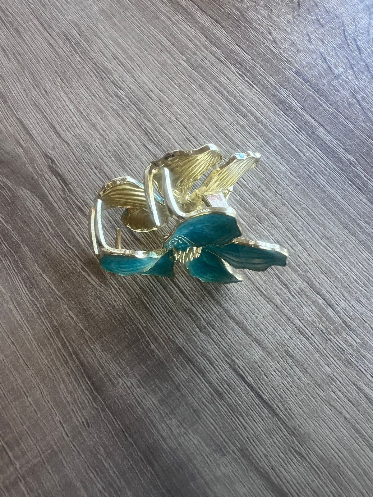 Small Metal Flower Hair Claw-Blue-Fascinators Direct