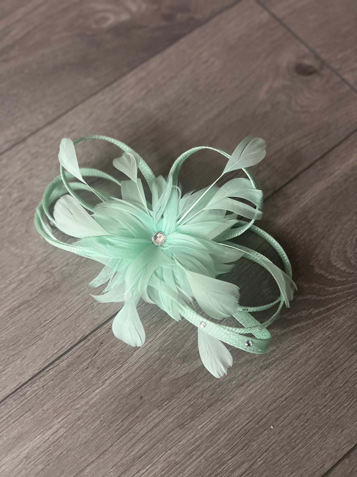 Spearmint Fascinator With Diamanté Loops &amp; Flower-Fascinators Direct