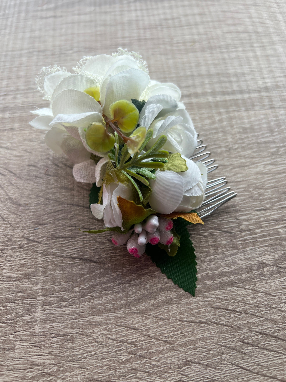 Vintage Floral Lace Hair Comb Cream Ivory-Fascinators Direct