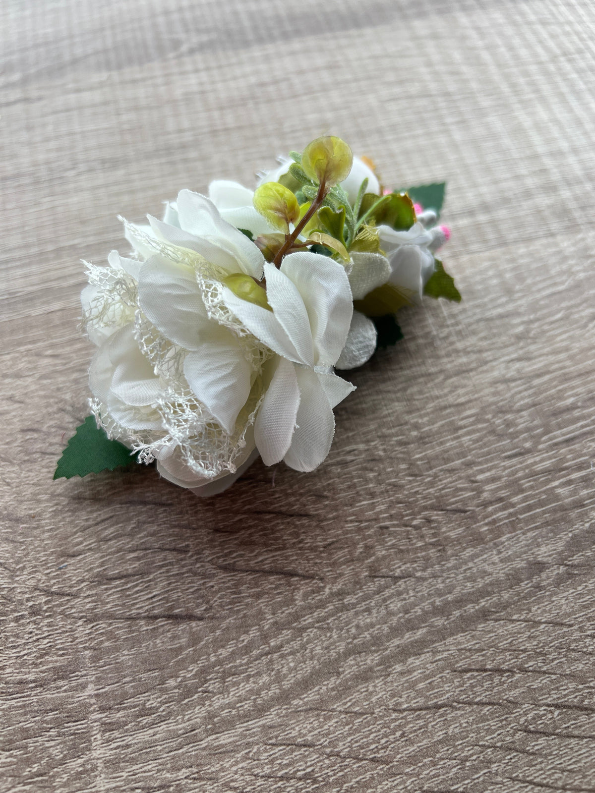 Vintage Floral Lace Hair Comb Cream Ivory-Fascinators Direct