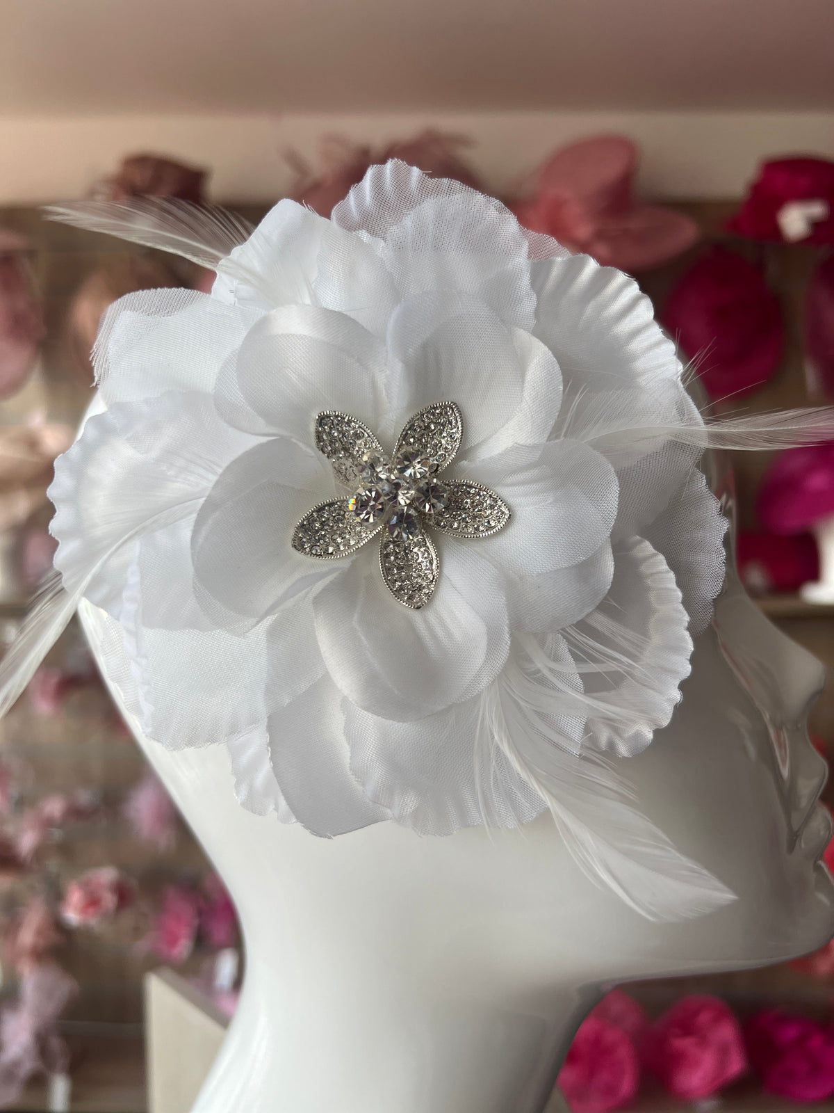 White Flower Hair Comb Fascinator-Fascinators Direct