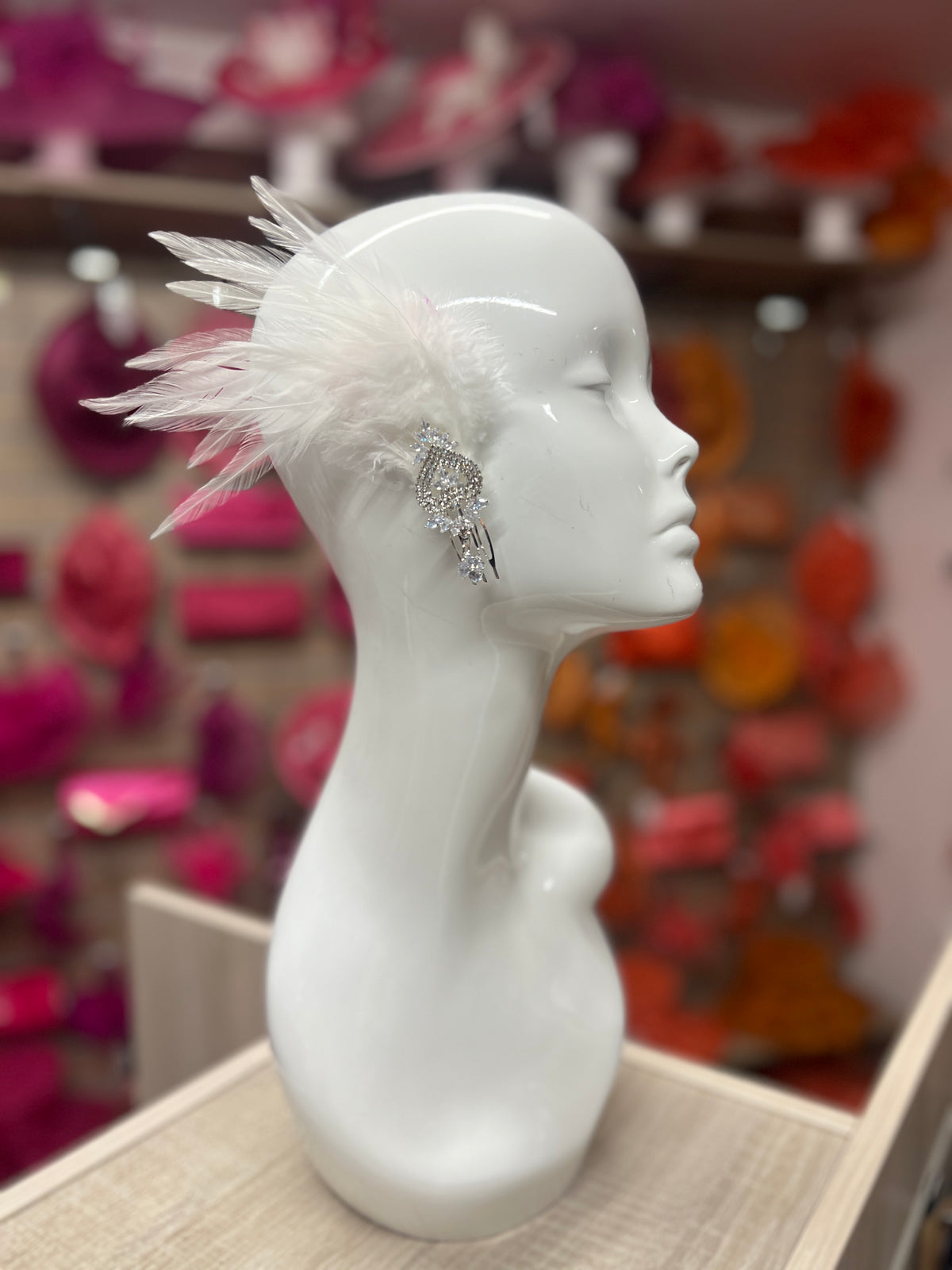 White Vintage Feather Flapper Hair Comb With Diamanté Embellishment-Fascinators Direct