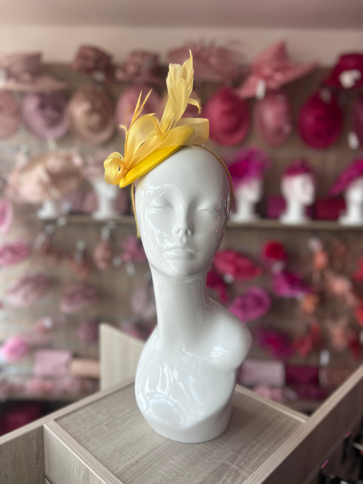 YELLOW FASCINATOR HEADBAND WITH LOOPED CRIN &amp; FEATHERS-Fascinators Direct