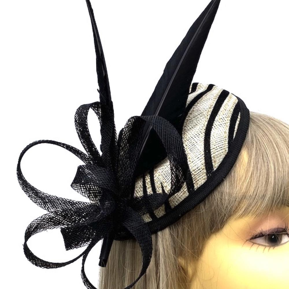 Rijden september grafiek Black & Cream Fascinator Hat with Sinamay Loops Feather Quills m